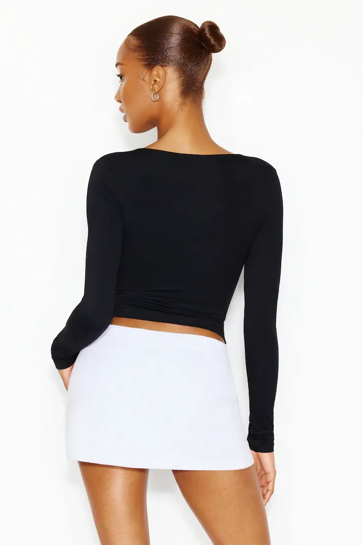 Sleek Plunge Longsleeve Top - Image 4