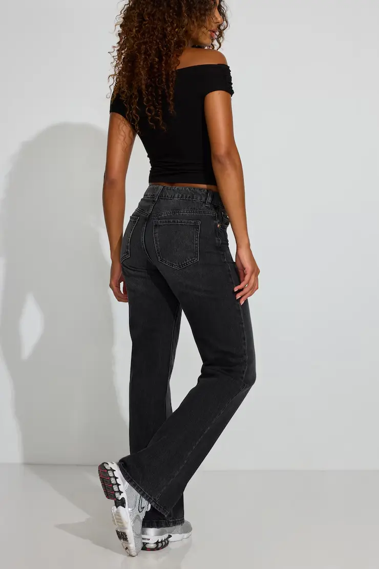 90S Straight Jean - Image 3