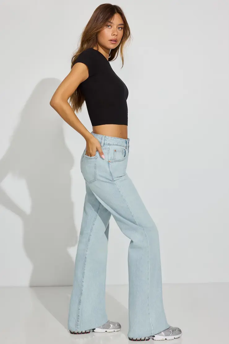 90S Straight Jeans - Image 2