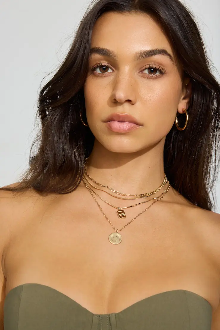 Set Of 5 Hammered Charms And Chains Necklaces